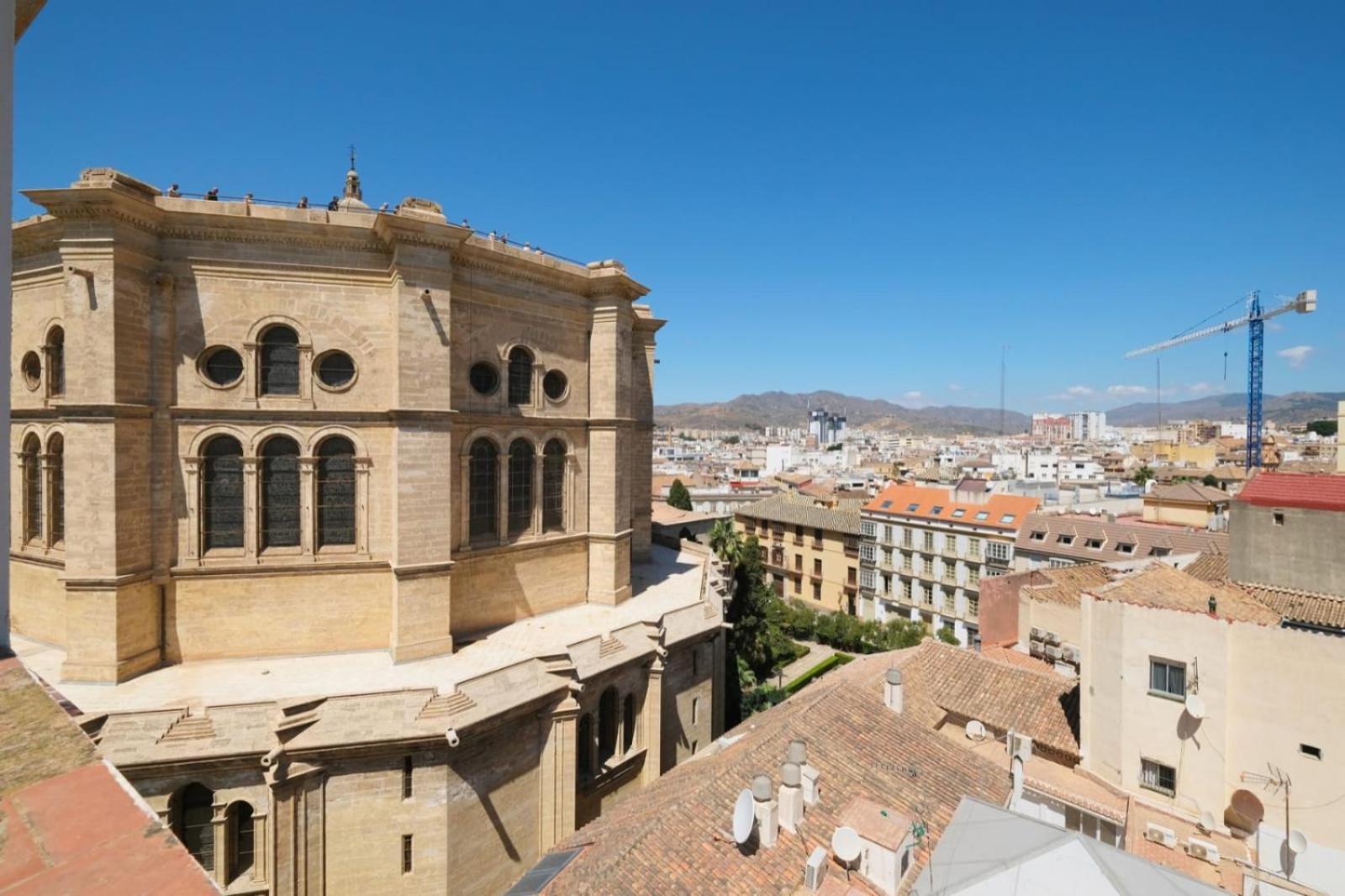 Nt Centro Ciudad - Catedral & Parking Apartment Malaga Exterior photo