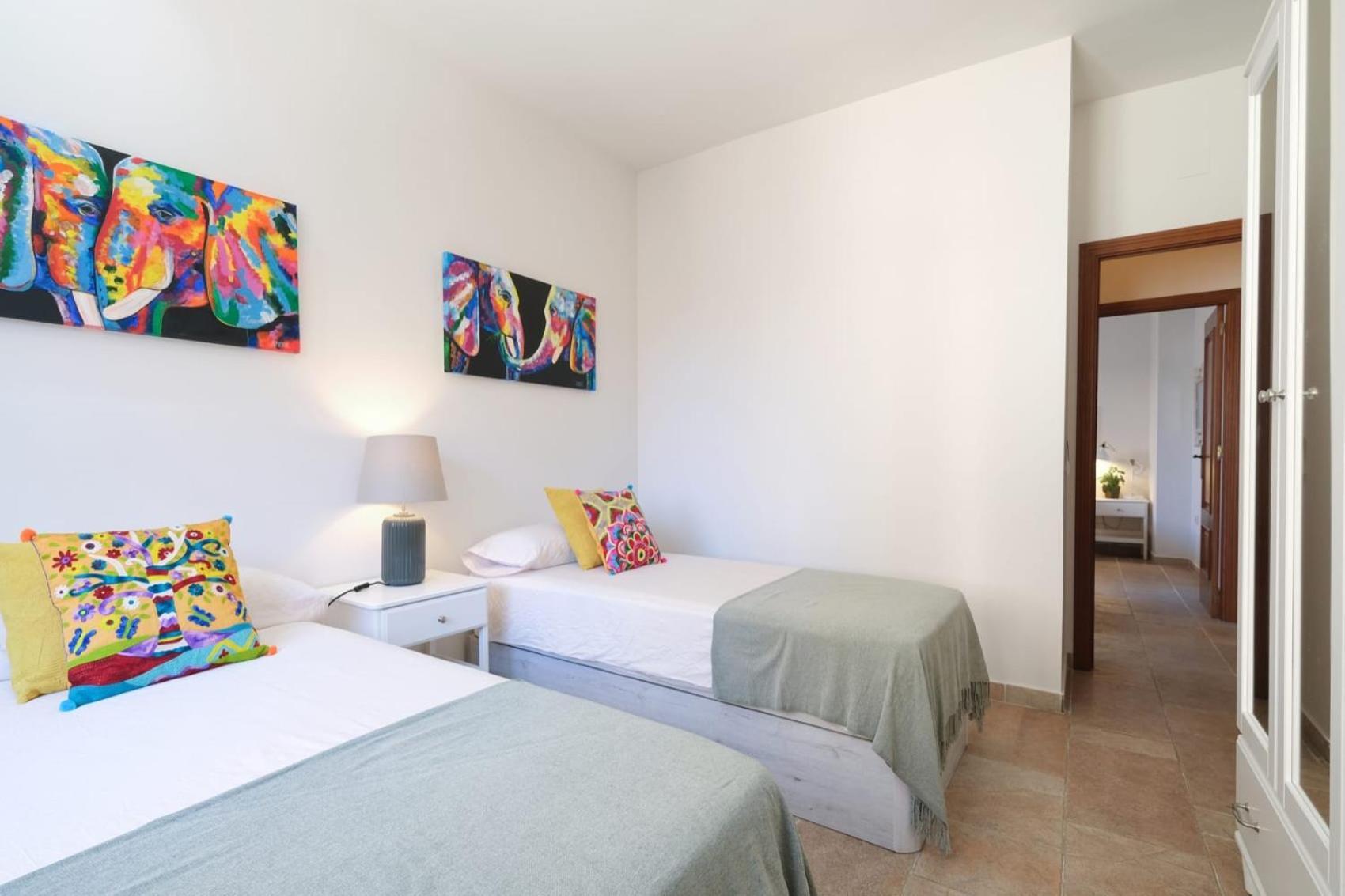 Nt Centro Ciudad - Catedral & Parking Apartment Malaga Exterior photo